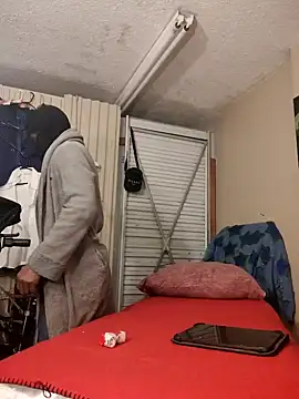 Maculine Stayr online show from January 9, 3:12 pm