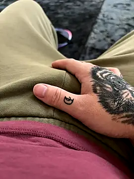 Miguelpm04 online show from November 7, 9:58 am