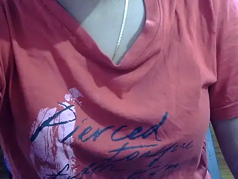 Snapshot of Your_wild_Dia chatting on November 10, 6:02 pm Your wild Dia online show from November 10, 6:02 pm