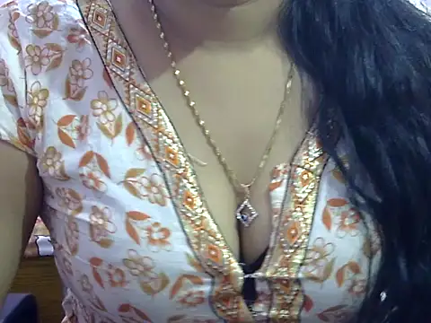 Snapshot of Your_wild_Dia chatting on October 27, 6:03 am Your wild Dia online show from October 27, 6:03 am