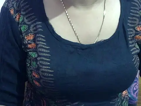 Snapshot of Your_wild_Dia chatting on November 1, 5:51 pm Your wild Dia online show from November 1, 5:51 pm