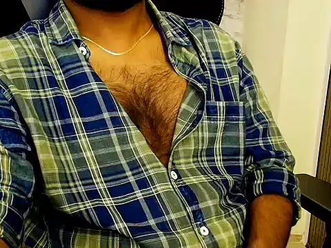 Snapshot of SHENOY3 chatting on January 16, 12:25 am SHENOY3 online show from January 16, 12:25 am