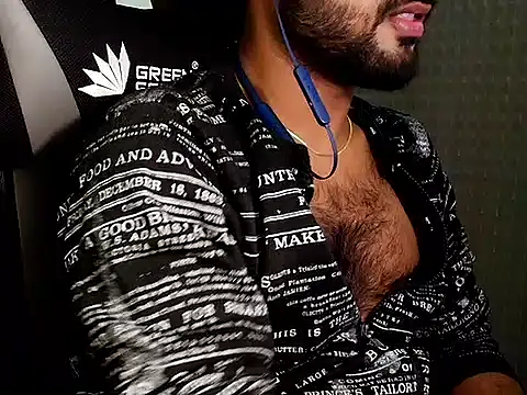 Snapshot of SHENOY3 chatting on November 14, 1:15 pm SHENOY3 online show from November 14, 1:15 pm