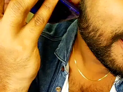 Snapshot of SHENOY3 chatting on October 31, 7:43 pm SHENOY3 online show from October 31, 7:43 pm