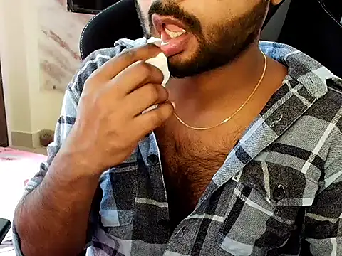 SHENOY3 online show from October 9, 4:35 am