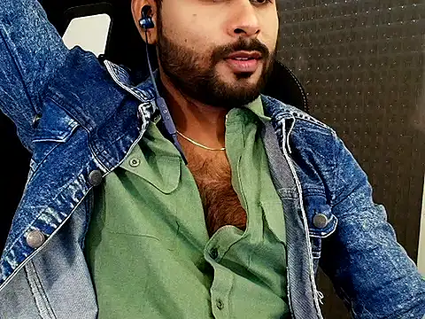 Snapshot of SHENOY3 chatting on November 28, 3:12 pm SHENOY3 online show from November 28, 3:12 pm