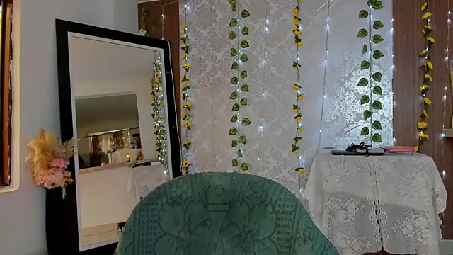 kelly thomson online show from February 6, 2:35 pm