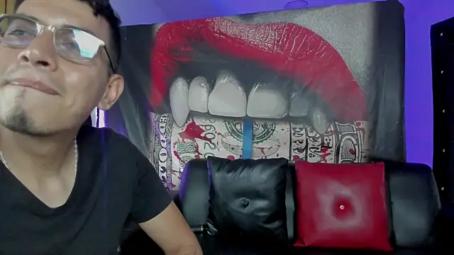 Strongernastyx online show from November 16, 8:46 pm