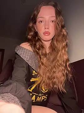 Snapshot of Weeissy chatting on January 14, 8:45 pm Weeissy online show from January 14, 8:45 pm