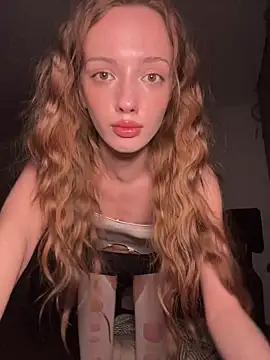 Snapshot of Weeissy chatting on December 5, 9:34 pm Weeissy online show from December 5, 9:34 pm