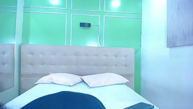 Shanon mature online show from February 4, 1:56 am