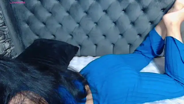  Mari     online show from November 25, 8:14 am