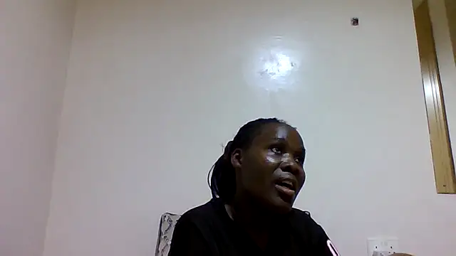 sweetelle09 online show from March 24, 7:25 pm