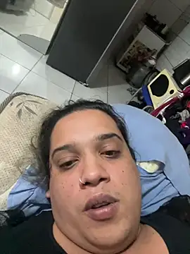 Beatrizray online show from July 2, 8:20 am