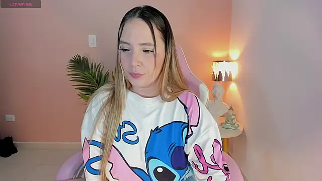 HannaMiller 1 online show from November 8, 7:45 am