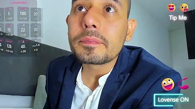 Snapshot of jhonyalzate2 chatting on March 6, 12:54 am jhonyalzate2 online show from March 6, 12:54 am