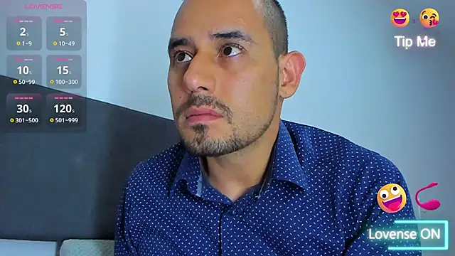 Snapshot of jhonyalzate2 chatting on February 21, 1:00 am jhonyalzate2 online show from February 21, 1:00 am
