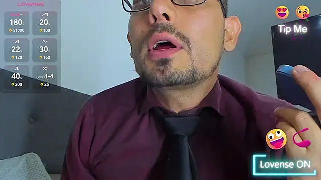 Snapshot of jhonyalzate2 chatting on February 26, 1:25 am jhonyalzate2 online show from February 26, 1:25 am