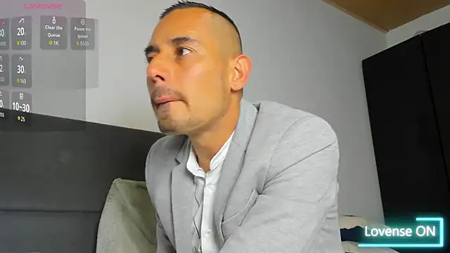 Snapshot of jhonyalzate2 chatting on February 7, 3:14 am jhonyalzate2 online show from February 7, 3:14 am