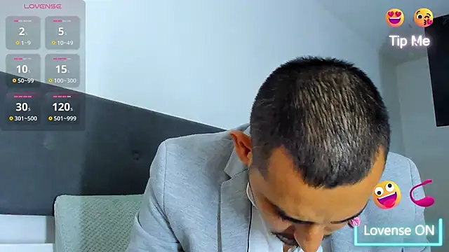 Snapshot of jhonyalzate2 chatting on March 9, 1:56 am jhonyalzate2 online show from March 9, 1:56 am