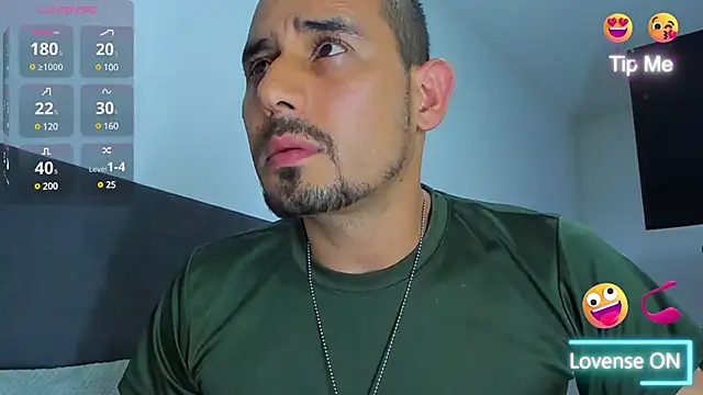 Snapshot of jhonyalzate2 chatting on February 27, 1:41 am jhonyalzate2 online show from February 27, 1:41 am