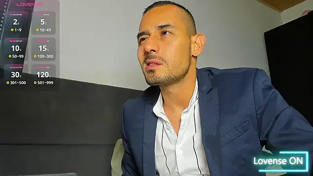 Snapshot of jhonyalzate2 chatting on February 12, 3:06 am jhonyalzate2 online show from February 12, 3:06 am