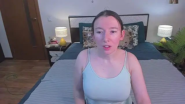 Snapshot of CatherineWalls chatting on June 11, 3:03 am CatherineWalls online show from June 11, 3:03 am
