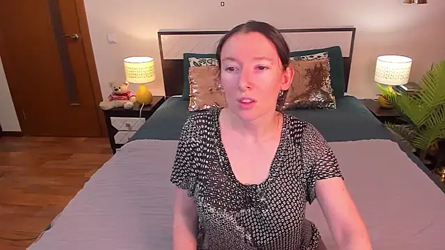 Snapshot of CatherineWalls chatting on May 26, 3:15 am CatherineWalls online show from May 26, 3:15 am