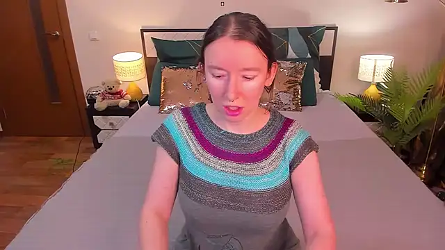 CatherineWalls online show from February 24, 2:01 am