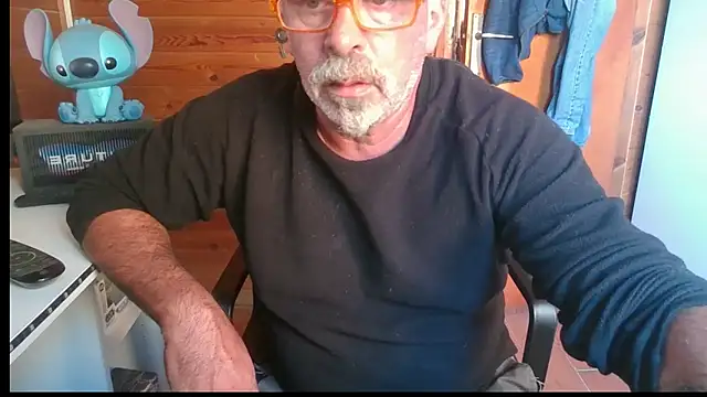 Snapshot of 0oscar_xxx chatting on October 5, 2:19 pm 0oscar xxx online show from October 5, 2:19 pm