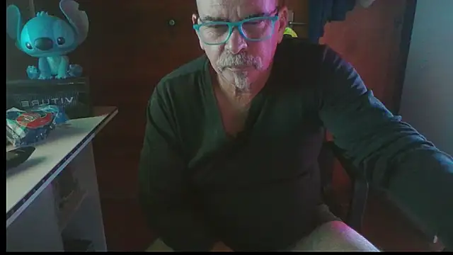 Snapshot of 0oscar_xxx chatting on September 23, 8:16 pm 0oscar xxx online show from September 23, 8:16 pm