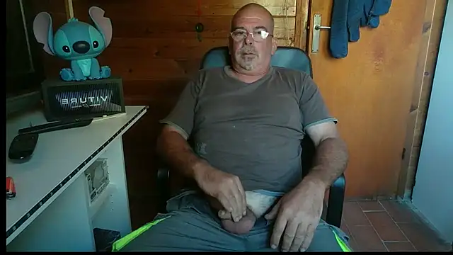 Snapshot of 0oscar_xxx chatting on September 11, 8:58 am 0oscar xxx online show from September 11, 8:58 am