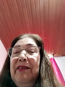 Vicky Rosse online show from March 4, 7:21 pm