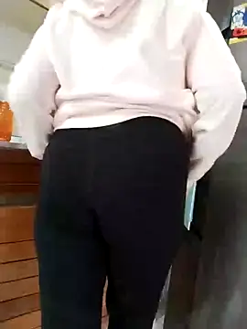 Vicky Rosse online show from March 5, 7:43 pm