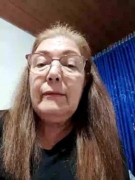 Vicky Rosse online show from November 18, 10:24 pm