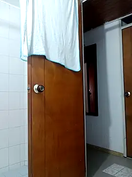 Snapshot of Vicky_Rosse chatting on February 12, 4:33 pm Vicky Rosse online show from February 12, 4:33 pm