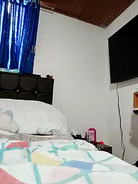 Vicky Rosse online show from November 1, 5:51 pm