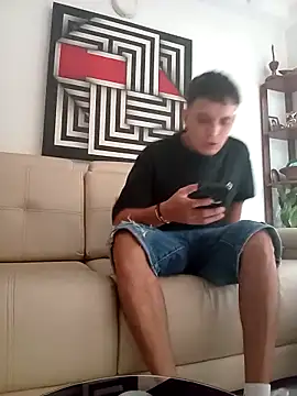 mellow smoke online show from April 14, 6:35 pm