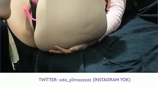Snapshot of sexy_modelll chatting on March 11, 5:57 pm sexy modelll online show from March 11, 5:57 pm