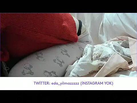 Snapshot of sexy_modelll chatting on October 20, 5:24 pm sexy modelll online show from October 20, 5:24 pm