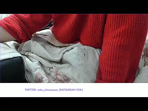 Snapshot of sexy_modelll chatting on November 15, 12:09 pm sexy modelll online show from November 15, 12:09 pm