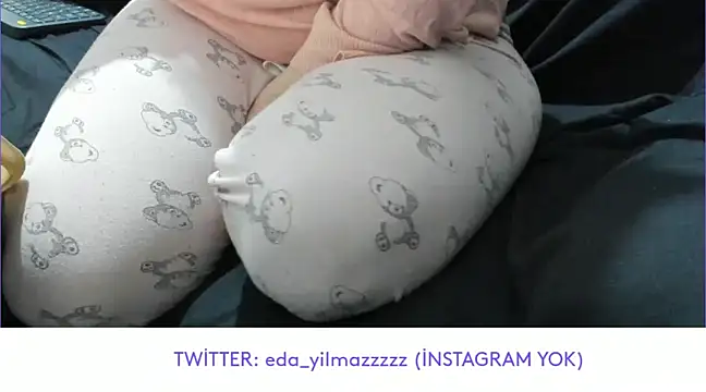 Snapshot of sexy_modelll chatting on March 11, 9:04 pm sexy modelll online show from March 11, 9:04 pm