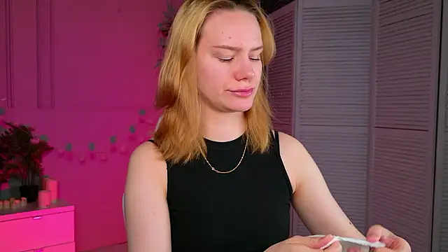 Ramona    online show from March 23, 6:24 am