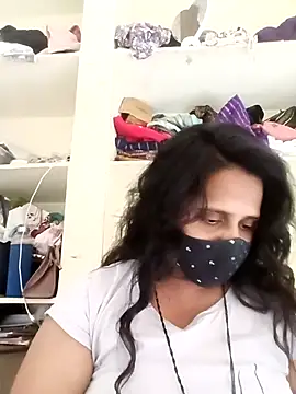 Indiantina online show from November 29, 9:31 am