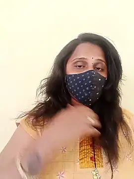 Snapshot of Indiantina chatting on January 18, 8:40 am Indiantina online show from January 18, 8:40 am