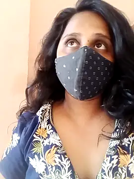 Indiantina online show from April 12, 9:45 am