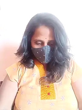 Snapshot of Indiantina chatting on February 19, 10:01 am Indiantina online show from February 19, 10:01 am