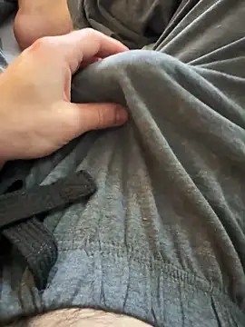 j1991j online show from April 2, 4:24 pm