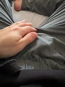 j1991j online show from April 7, 4:31 pm