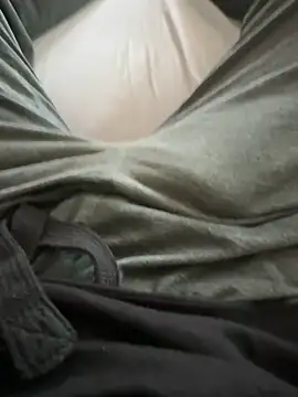 j1991j online show from April 8, 10:50 am